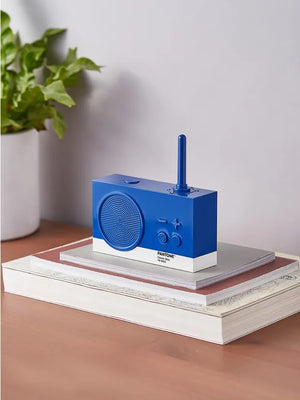 Tykho 3 Lexon x Pantone - Blue radio