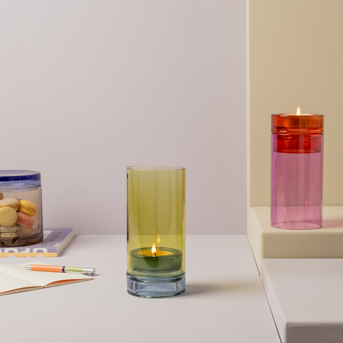 REMEMBER hand-blown Glass lantern Lys - Lime candle holder Green